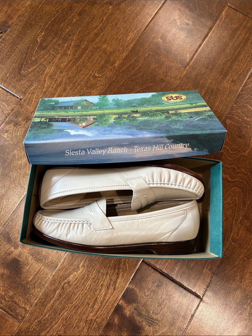 SAS Leather Loafers - Picture 14 of 15